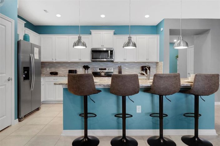 Image No.4-5 Bed Townhouse for sale