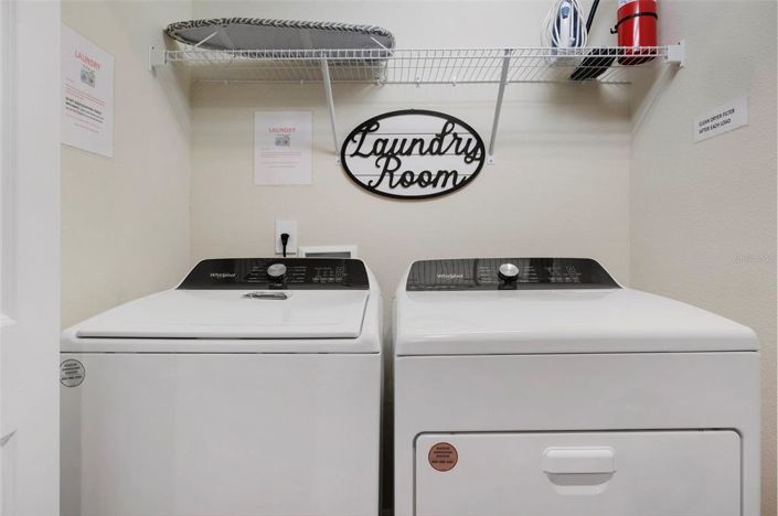 Image No.42-5 Bed Townhouse for sale