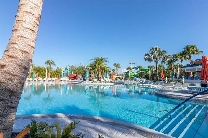 Image No.48-5 Bed Townhouse for sale