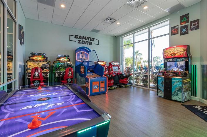 Image No.67-5 Bed Townhouse for sale