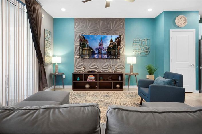 Image No.7-5 Bed Townhouse for sale