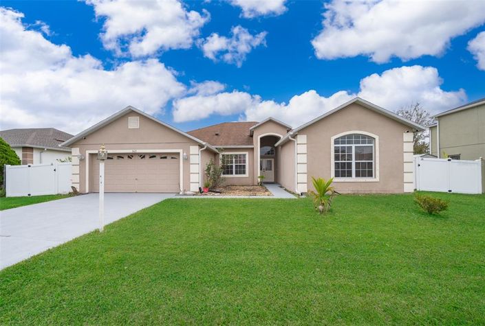 Image No.1-Propriété de 4 chambres à vendre à Kissimmee