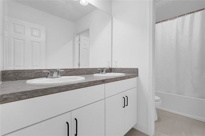 Image No.21-4 Bed Property for sale