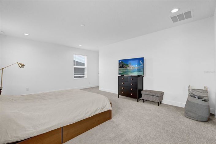 Image No.28-4 Bed Property for sale