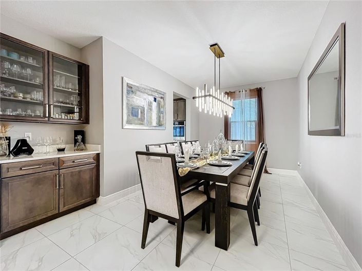 Image No.26-7 Bed Property for sale