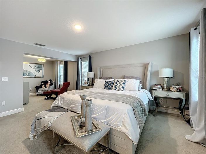 Image No.39-7 Bed Property for sale