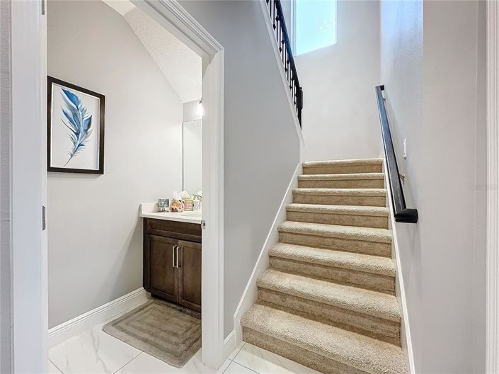 Image No.56-7 Bed Property for sale