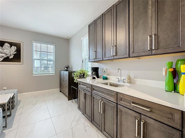 Image No.69-7 Bed Property for sale