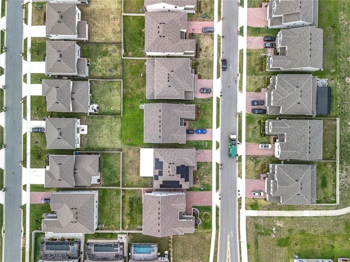 Image No.79-7 Bed Property for sale