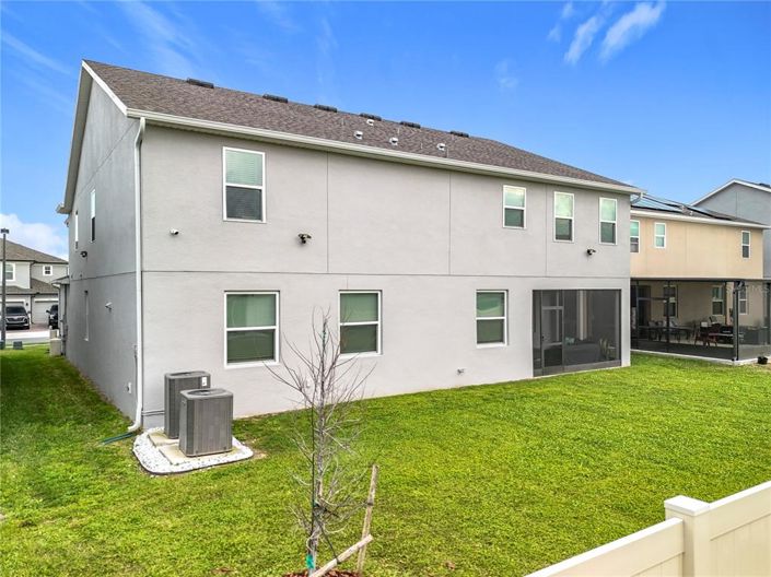 Image No.84-7 Bed Property for sale