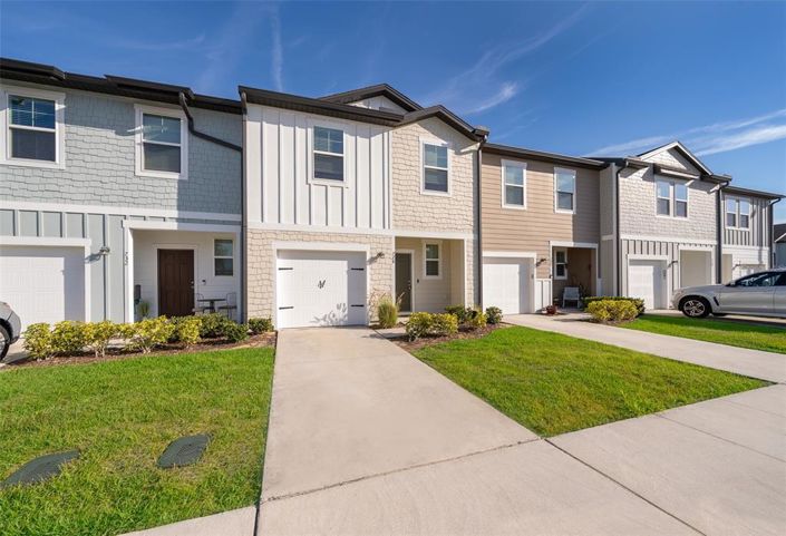Image No.1-3 Bed Townhouse for sale
