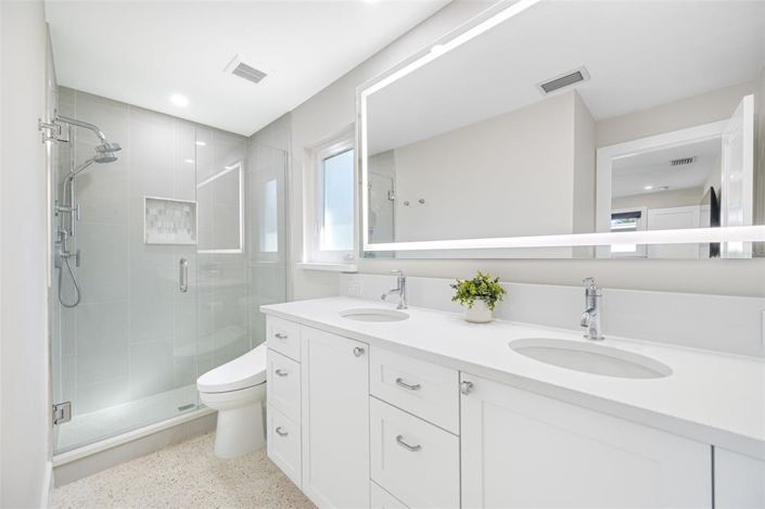 Image No.27-3 Bed Property for sale