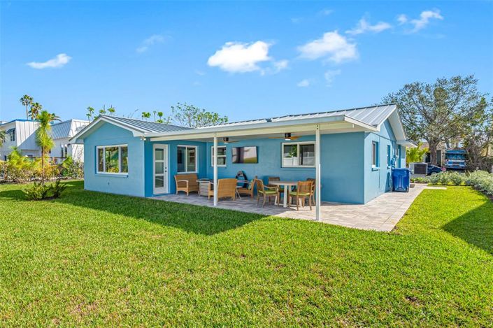 Image No.4-3 Bed Property for sale