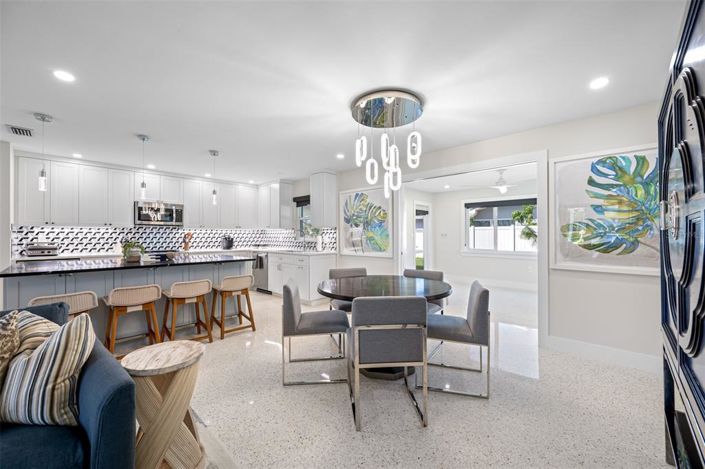 Image No.9-3 Bed Property for sale