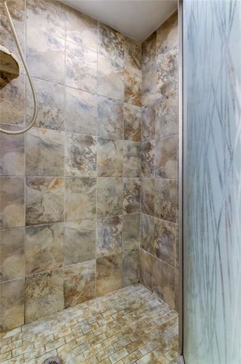 Image No.19-2 Bed Property for sale