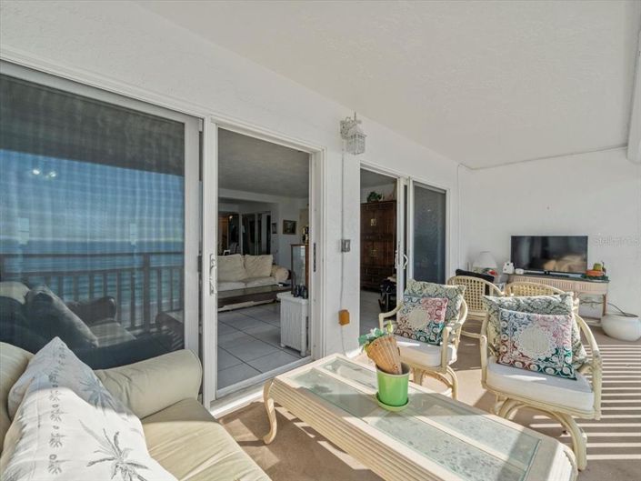 Image No.35-2 Bed Property for sale