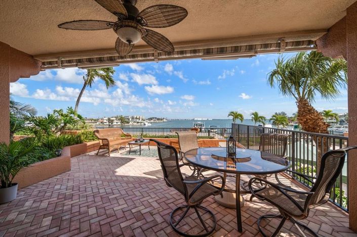 Image No.13-3 Bed Property for sale