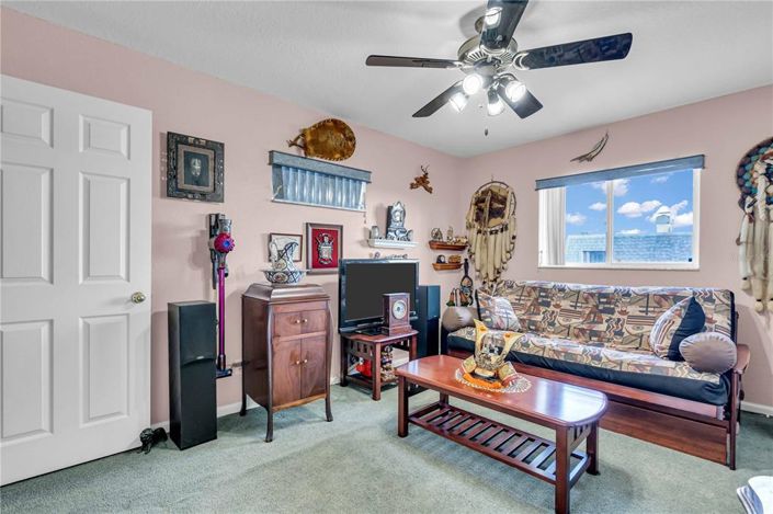 Image No.30-3 Bed Townhouse for sale