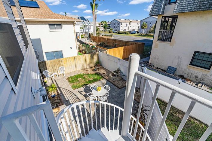 Image No.36-3 Bed Townhouse for sale