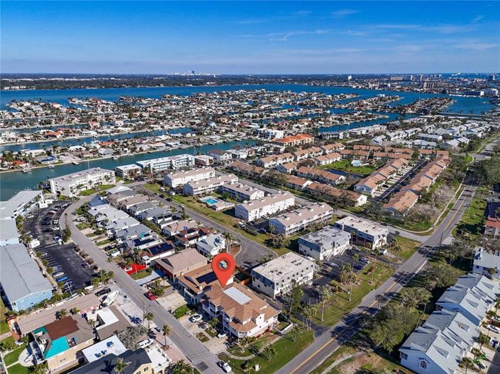 Image No.46-3 Bed Townhouse for sale