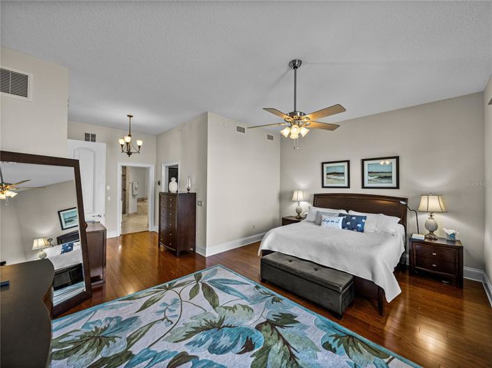 Image No.32-Propriété de 3 chambres à vendre à Treasure Island