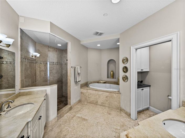 Image No.36-Propriété de 3 chambres à vendre à Treasure Island