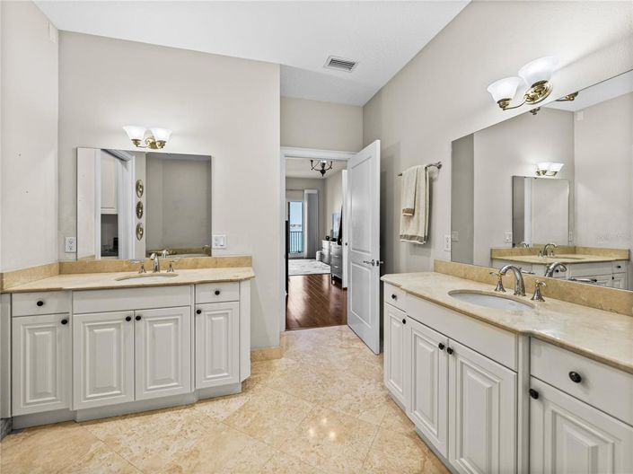 Image No.37-Propriété de 3 chambres à vendre à Treasure Island