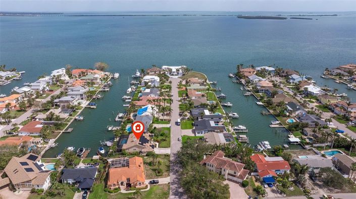 Image No.4-Propriété de 4 chambres à vendre à Floride