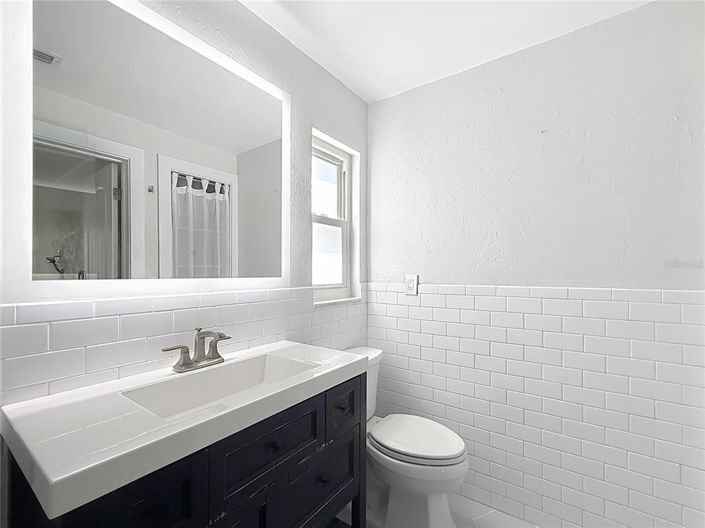 Image No.38-4 Bed Property for sale