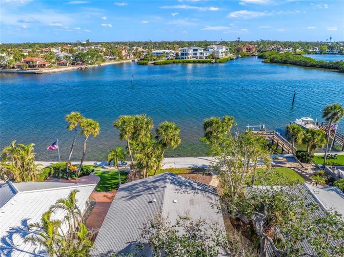 Image No.71-3 Bed Property for sale