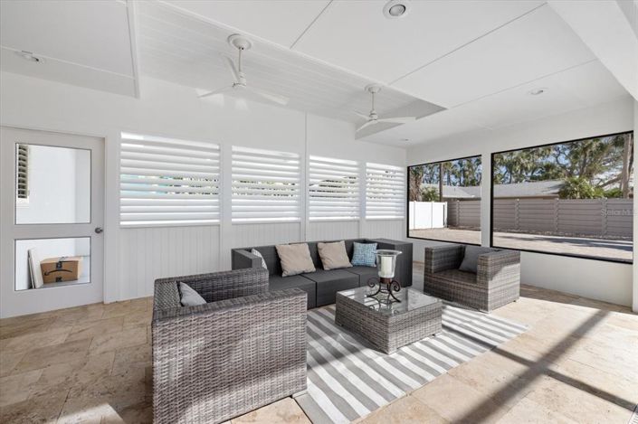 Image No.34-3 Bed Property for sale