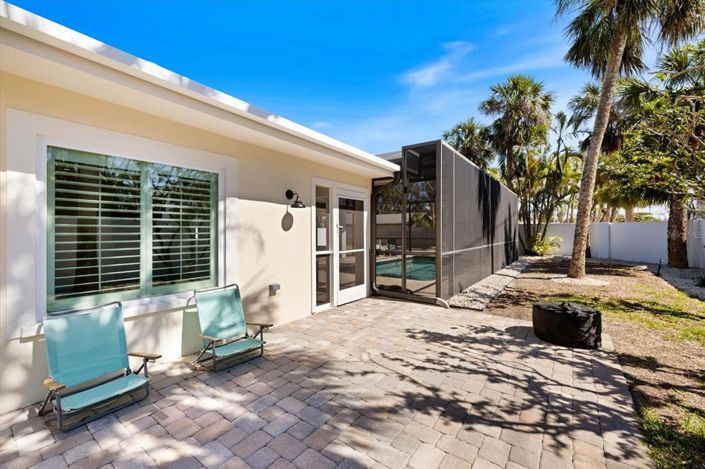 Image No.40-3 Bed Property for sale