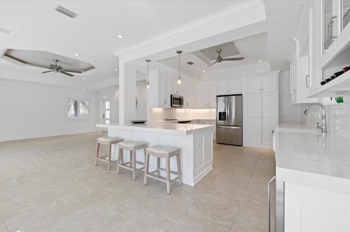 Image No.5-3 Bed Property for sale