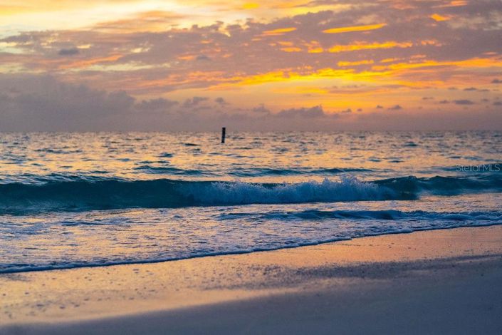 Image No.56-3 Bed Property for sale