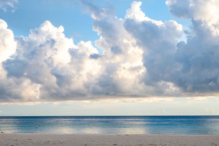 Image No.57-3 Bed Property for sale