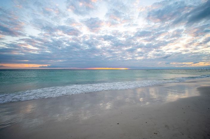 Image No.58-3 Bed Property for sale