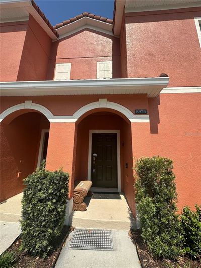 Image No.1-4 Bed Townhouse for sale