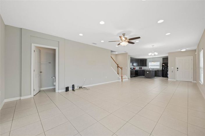 Image No.11-3 Bed Townhouse for sale