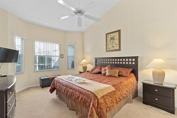 Image No.16-3 Bed Townhouse for sale