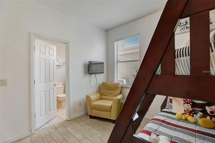 Image No.21-4 Bed Property for sale