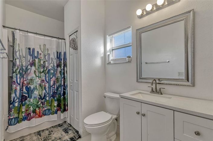 Image No.21-3 Bed Property for sale