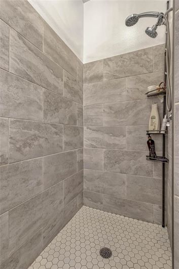 Image No.22-3 Bed Property for sale