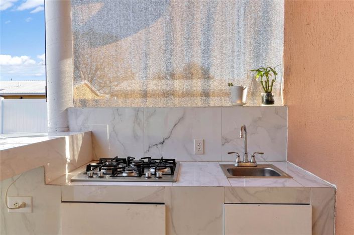 Image No.23-3 Bed Property for sale