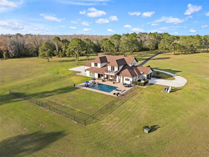 Image No.35-Propriété de 5 chambres à vendre à Clermont