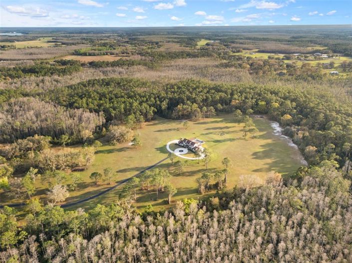 Image No.38-Propriété de 5 chambres à vendre à Clermont