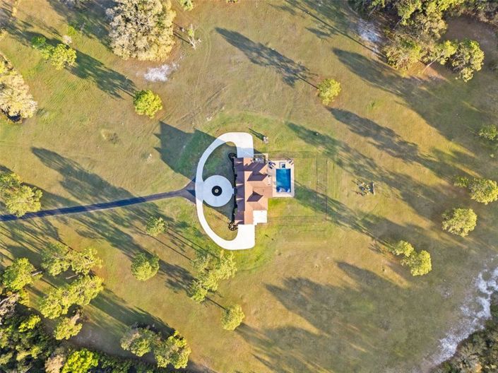 Image No.42-Propriété de 5 chambres à vendre à Clermont