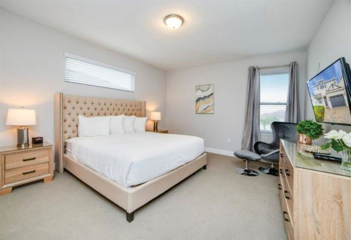 Image No.8-Propriété de 5 chambres à vendre à Kissimmee