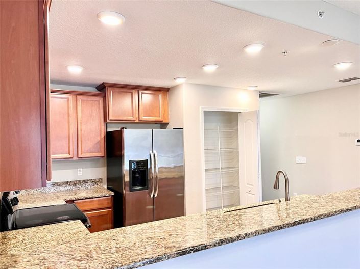 Image No.12-2 Bed Property for sale