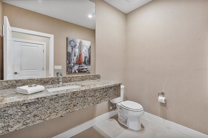 Image No.16-4 Bed Townhouse for sale