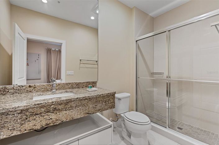 Image No.27-4 Bed Townhouse for sale